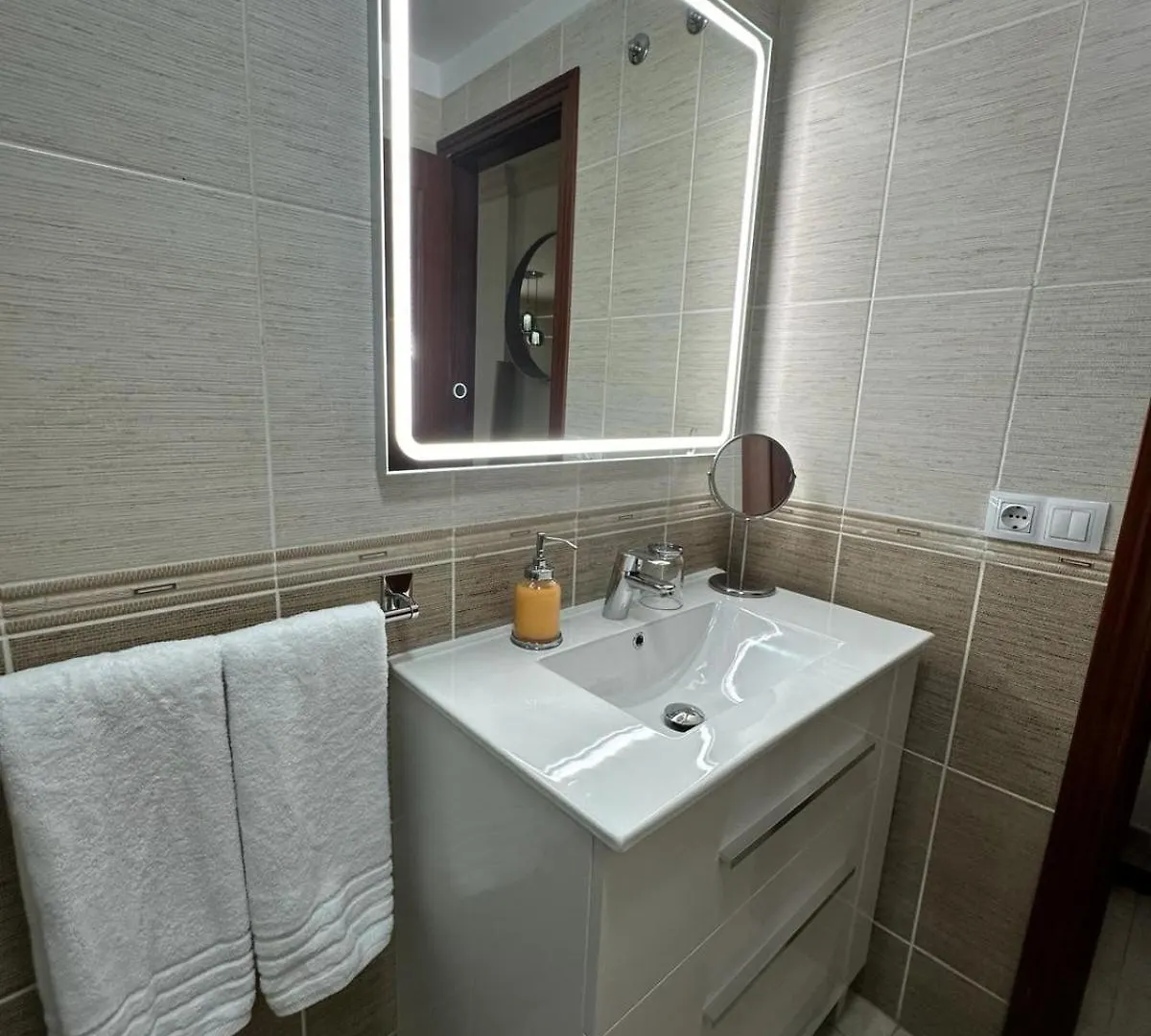 דירות סן איסידרו Casa Adriana 0*,